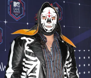 La Parka At The Mtv Game Awards 2011 Wallpaper