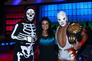 La Parka Wrestlerand Champion Belt Wallpaper