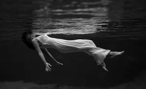 Lady In Water Dark Aesthetic Wallpaper