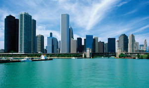 Lake Michigan That Reaches Chicago, Illinois Wallpaper