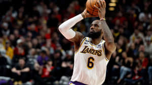 Lakers_ Player_ Free_ Throw_ Concentration.jpg Wallpaper