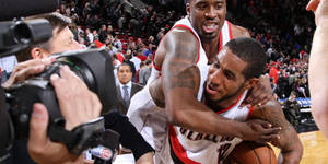 Lamarcus Aldridge Game Celebration Wallpaper