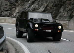Lamborghini Lm002 - The Legendary Rugged Off-roader Wallpaper
