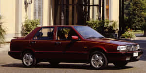 Lancia Thema Classic Sedan Wallpaper