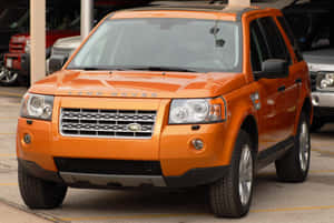 Land Rover Freelander: A Stylish Off-road Suv Wallpaper