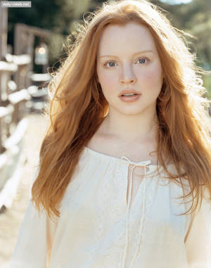 Lauren Ambrose Ethereal Look Wallpaper