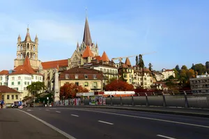 Lausanne Cathedraland Cityscape Wallpaper