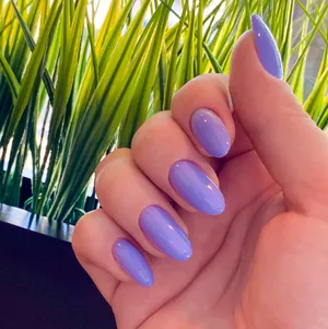 Lavender Manicure Greenery Backdrop Wallpaper