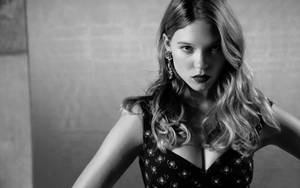 Lea Seydoux Black And White Editorial Wallpaper