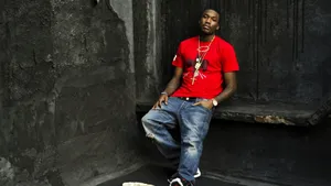 Leaning Meek Mill Wallpaper