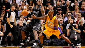 Lebron And Kobe Nba Lakers And Heat Game Wallpaper