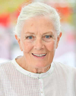 Legendary Actress Vanessa Redgrave In Mood Of Contemplation Wallpaper