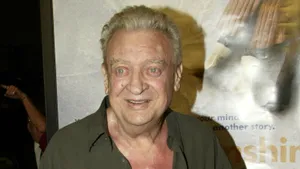 Legendary Comedian Rodney Dangerfield In Action Wallpaper