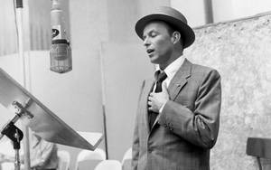 Legendary Singer Frank Sinatra In His Element Wallpaper