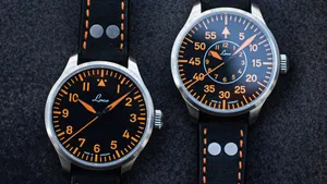 Legible Numbers On Watch Wallpaper