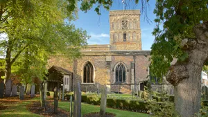 Leicester Historic Churchand Graveyard Wallpaper