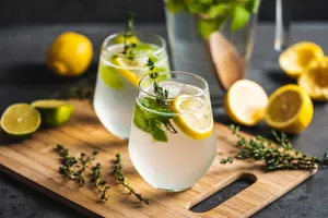 Lemon Juice Summer Desktop Wallpaper