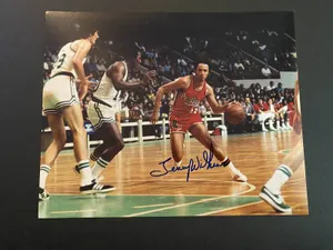 Lenny Wilkens Against The Boston Celtics Wallpaper