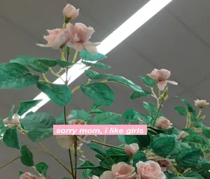 Lesbian Aesthetic Quote With Roses Wallpaper