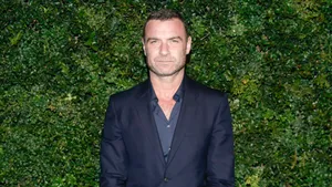Liev Schreiber Wallpaper