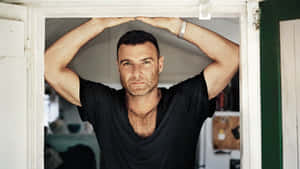 Liev Schreiber Wallpaper