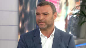 Liev Schreiber Wallpaper