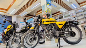 Lifan Retro Motorcycles Showroom Display Wallpaper