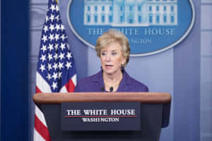 Linda Mc Mahon White House Podium Wallpaper