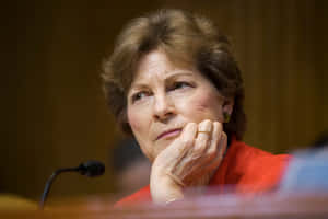 Listening Jeanne Shaheen Wallpaper