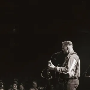 Live Performance Zach Bryan Wallpaper