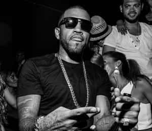 Lloyd Banks Club Scene Blackand White Wallpaper