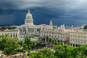 Local Streets In Cuba Wallpaper