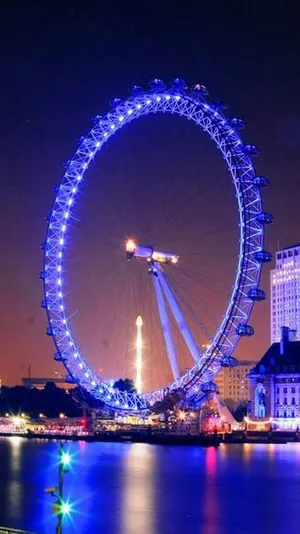 London Eye Sparkles In Purple Wallpaper