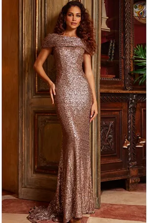 Look Classy And Elegant In A Black Tie Dress Wallpaper