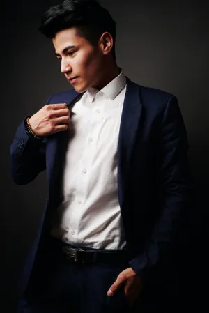 Look Fabulous In A Navy Blue Coat Wallpaper