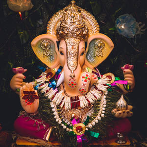 Lord Ganesha Figurine Wallpaper