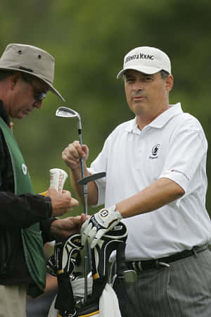 Loren Roberts With Caddie Wallpaper