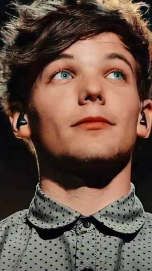Louis Tomlinson In Polka Dots Wallpaper