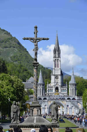 Lourdes Sanctuary Crucifixand Basilica.jpg Wallpaper
