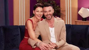 Love Is Blind Couples Reveal Wallpaper