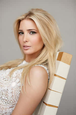 Lovely Blonde Hair Of Ivana Trump Wallpaper
