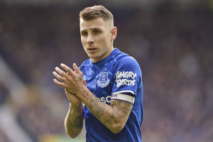 Lucas Digne With His Hands Together Wallpaper