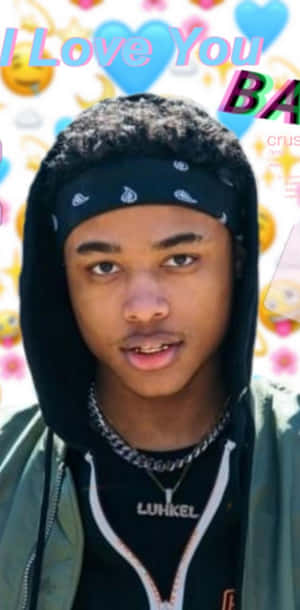 Luh Kel Performs On Stage Wallpaper