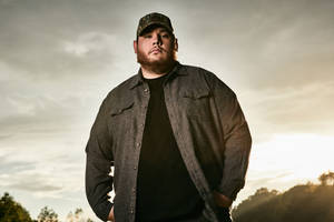 Luke Combs, American Country Music Artist Wallpaper