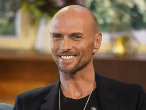 Luke Goss Friendly Smile Wallpaper