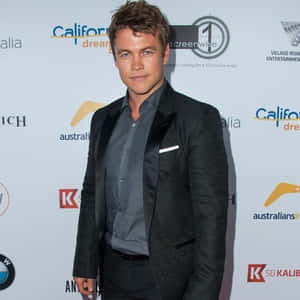 Luke Hemsworth Event Appearance Wallpaper