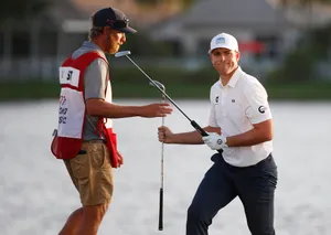 Luke List With Golf Caddie Wallpaper