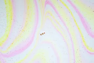 Lush Liquid With Abstract Pattern Wallpaper