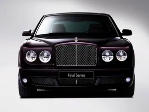 Luxurious Bentley Arnage In A Showroom Wallpaper