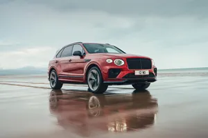 Luxurious Bentley Bentayga Dominating The Open Road Wallpaper